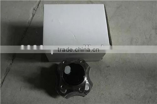 Good quality & Low price Auto Sare Parts 1014003295 rear wheel hub with ABS for Geely MK