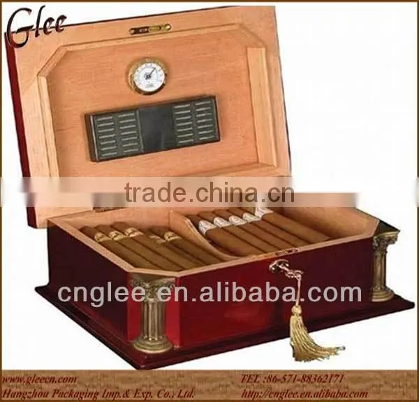 Delicate Wooden Cigar Boxes with Key