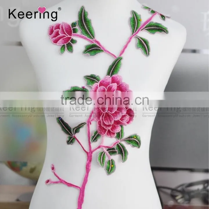 Factory Direct Wholesale Flower Decoration Clothing Embroidery Patch WEF-771
