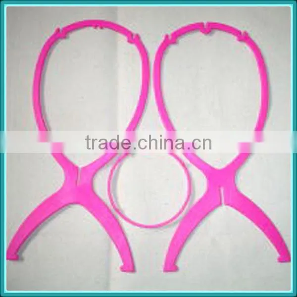 Alibaba Wholesale Cheap Plastic Wig Stand,Hair Extension Tool Pink Wig Display Stand