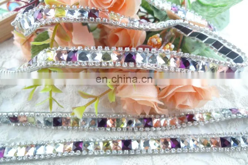 new design hot fix rhinestone tirmming with glue