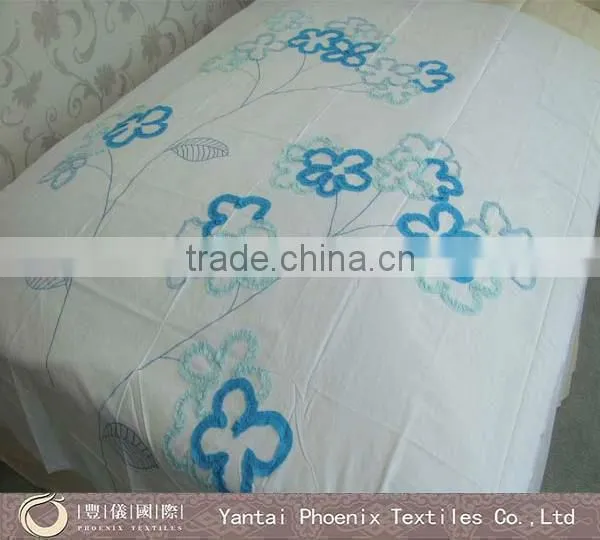 2013 newest embroidery crochet bed covers