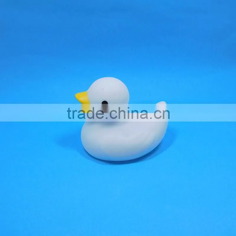 Eco-friendly Flashing Led White Vinyl Duck Toys