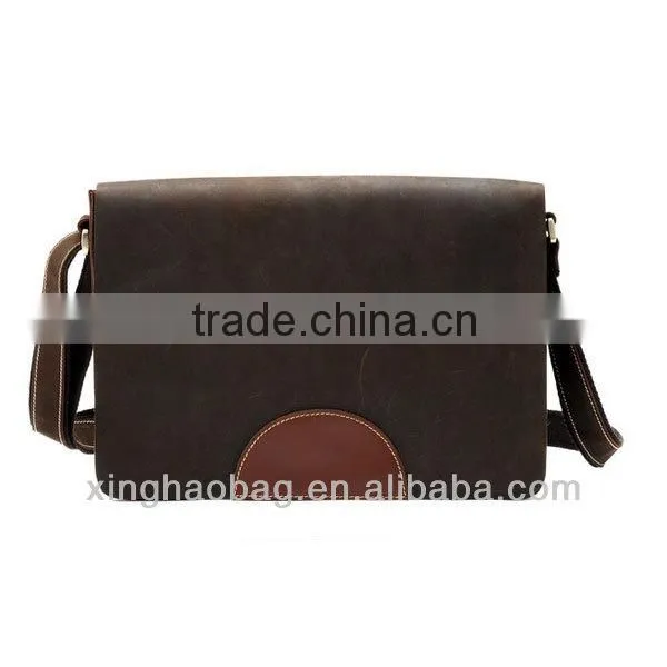 Fashionable leather single-shoulder bag