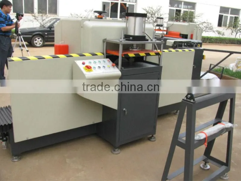 Automatic End Milling Machine