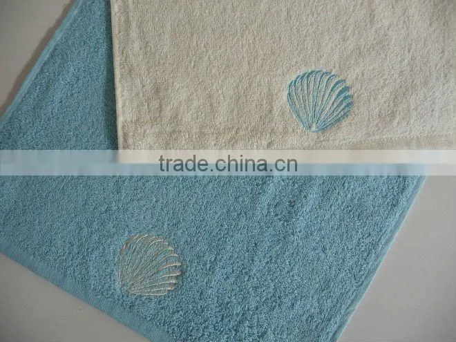affixed cloth towels