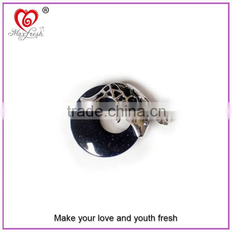 Natural Quartz Crystal Point Pendant with Fish Shape Metal Crystal Necklace Pendant Lucky Fish Car Crystal NEW Hanging Pendant