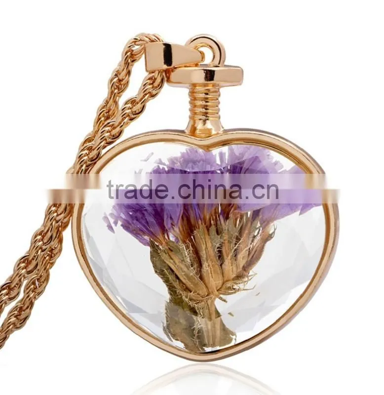 Dried Flower Necklace Romantic Crystal Glass Heart Shape Floating Locket Pendant for Women Girls