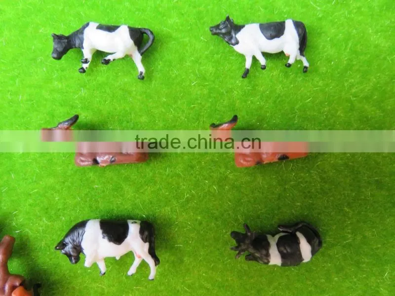model figure, model animals, scale animals for Z scale, plastic building resin farm cow for 1/150