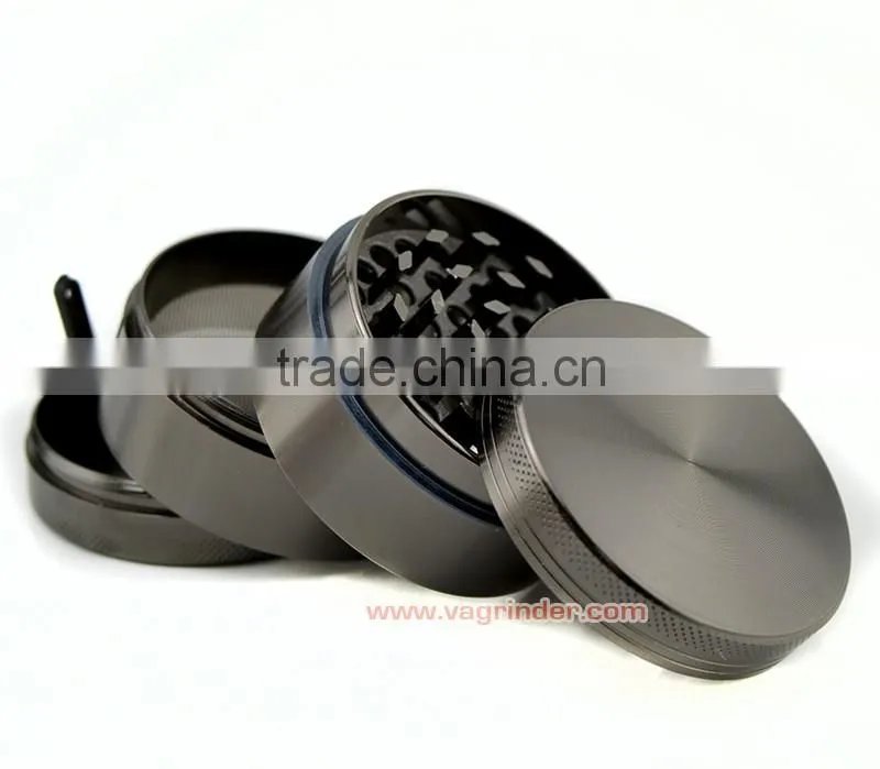 Free logo Metal Herb Grinders Machine Herb Grinder 55mm Diameter Zinc Alloy Material Gunblack 4 parts with Mini Pollen Scraper