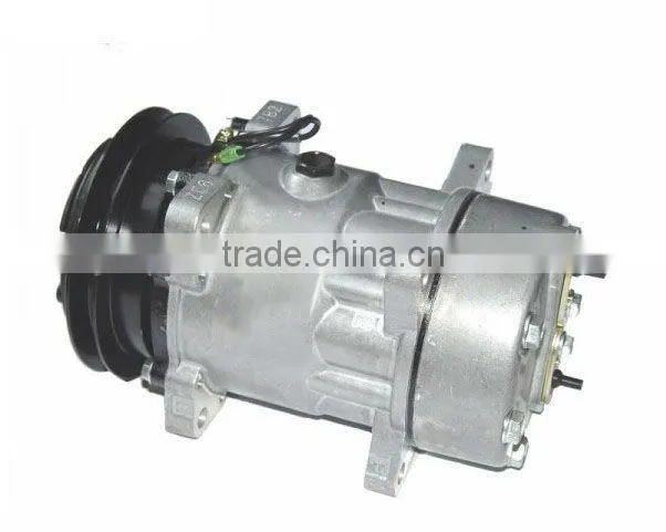 Auto air Compressor 7H15
