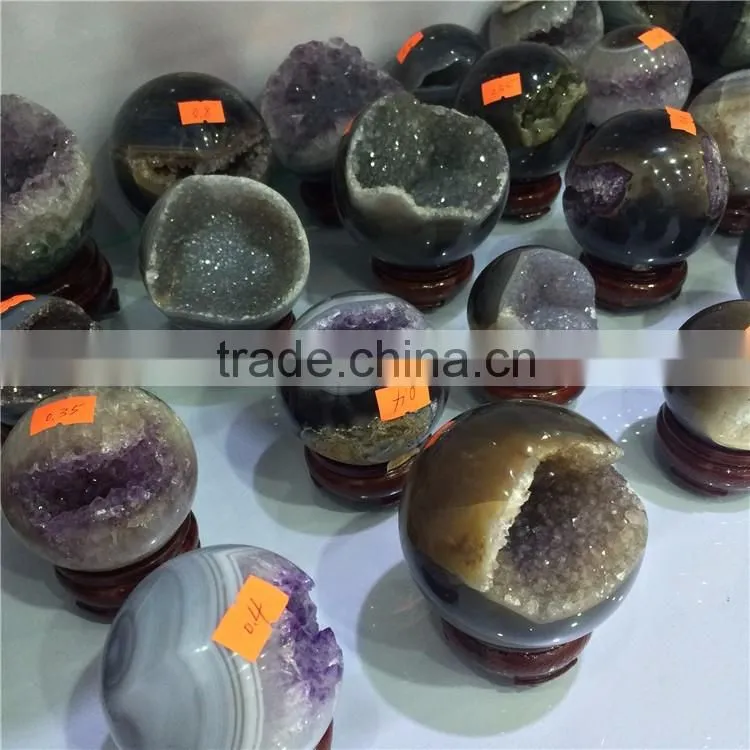 Natural Agate Geode Amethyst Geode Sphere Smile Crystal Ball