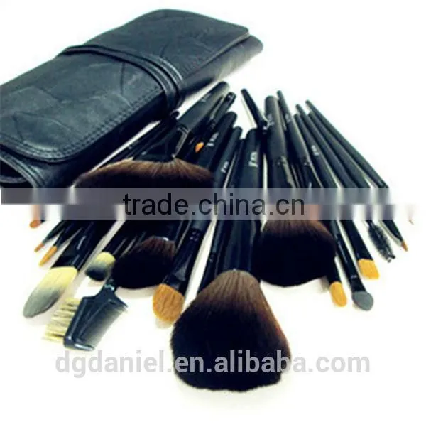 Beauty 18pcs pink Brushes makeup with case High quality cosmetic brushDongGuan Factory