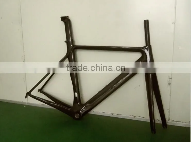 New Design Carbon Fiber 700C Road Frameset +seatpost +headset+carbon fork