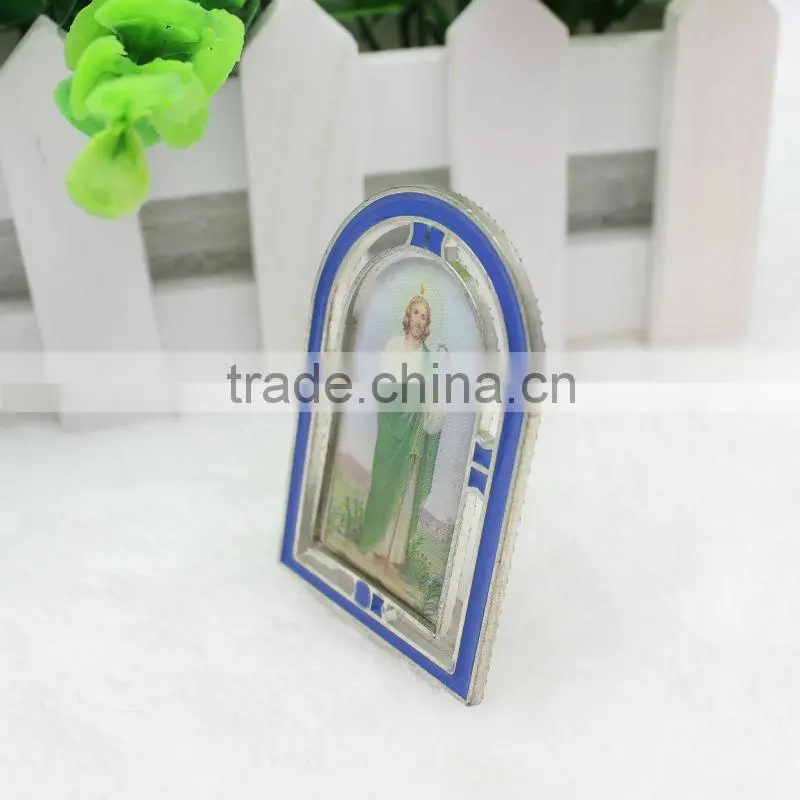 Small icon with metal holder