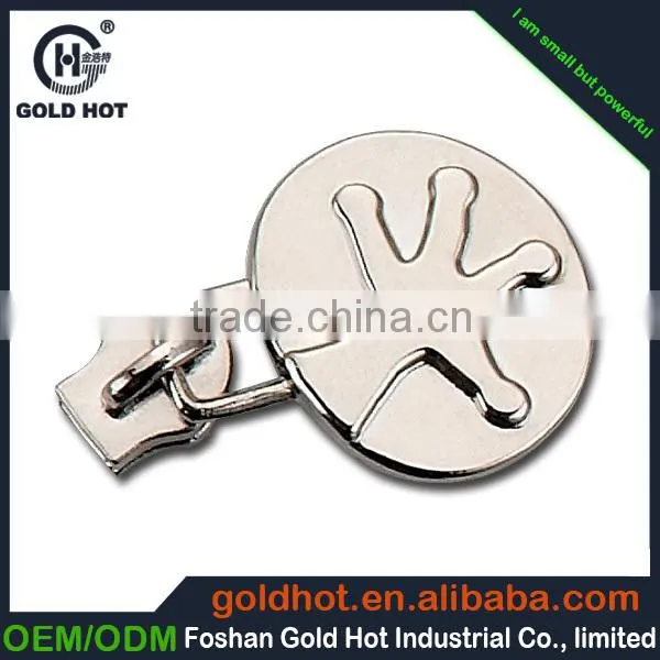 Fashion design metal gifts, coustom brand souvenirs,keychains