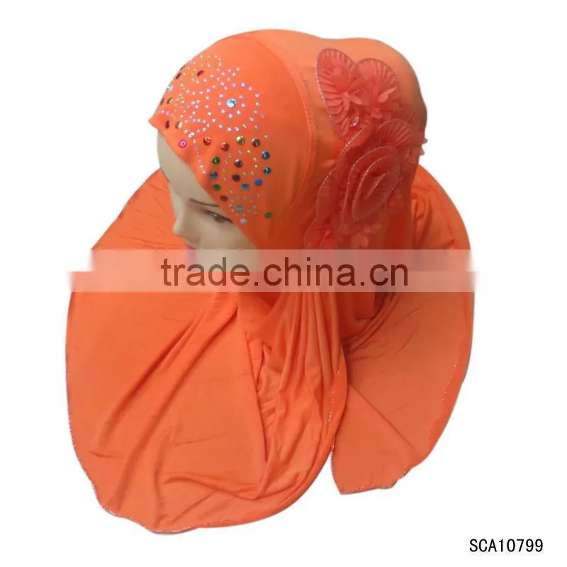 Women muslim head scarf