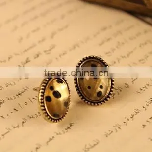 latest fahion hot selling vintage earrings
