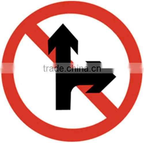First Class Road Safety Traffic Signs