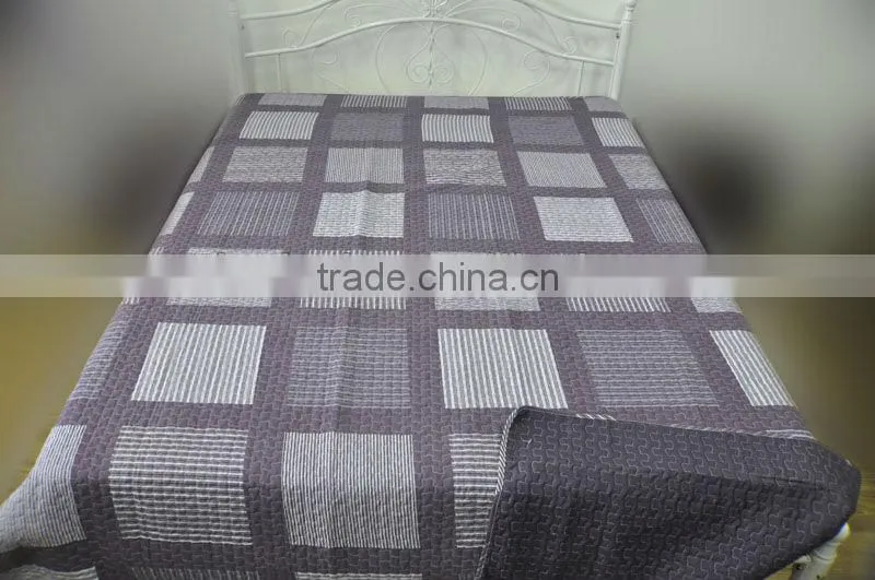 Elegant microfiber printed bedding set /bedspread set