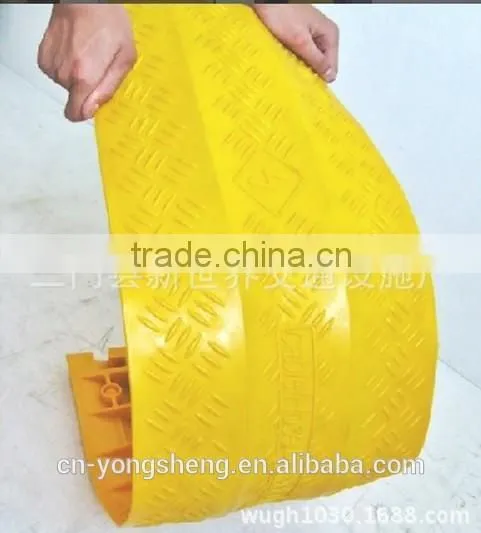 Full Yellow 1-channel Cable Protectors PVC Speed Humps & Bump