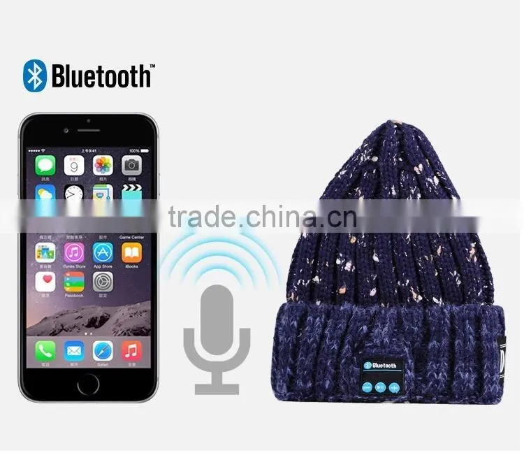 Fashion ladies Valentine gifts Bluetooth knitted hat winter smart bluetooth hat for listen to music Bluetooth headset