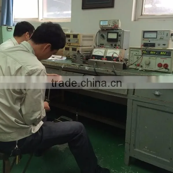 60W Military Hand Cranking Dynamo Power Generator with Seat Stand
