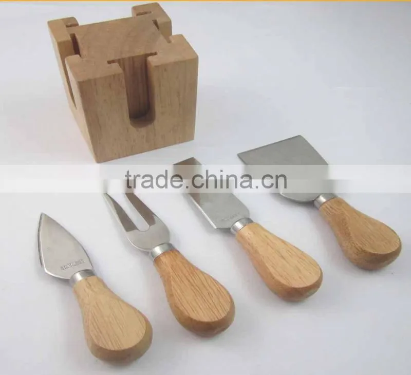 Fashion Style Wooden Block 4pcs Novelty Cheese Knives