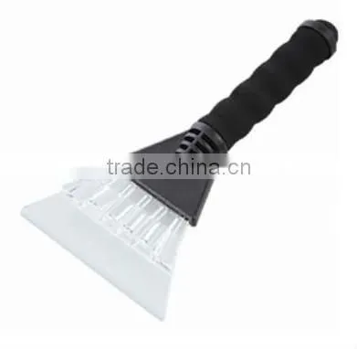 Car ice scraper with sponge in Handle