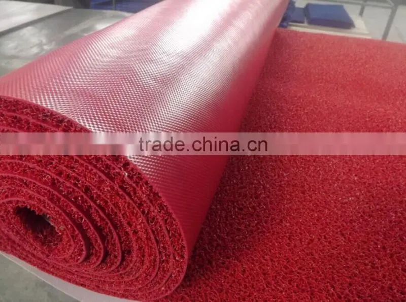 Small MOQ Low price Anti slip PVC coil foot Mat/carpet