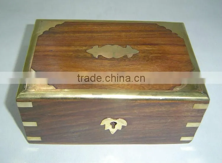 Wooden Game Box in Dice Shape