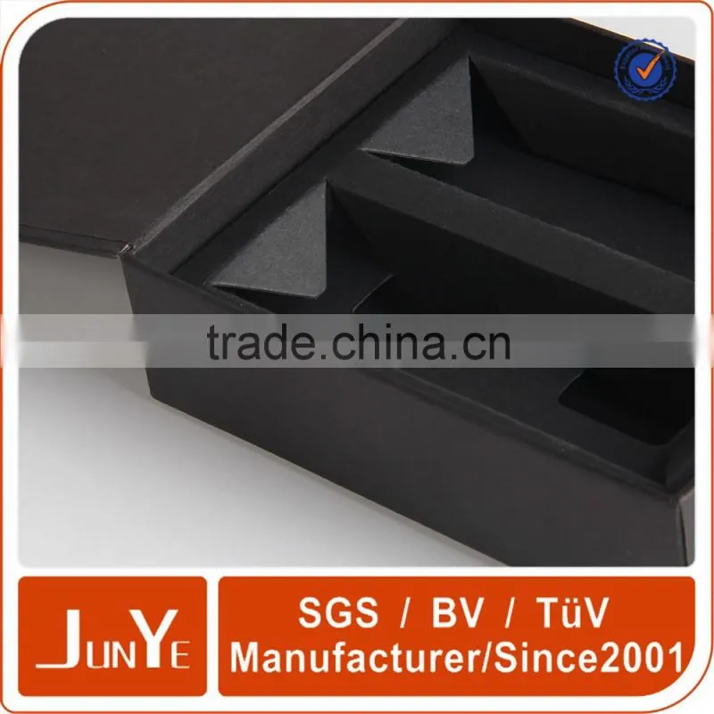 magnet close cell phone charger box packaging production
