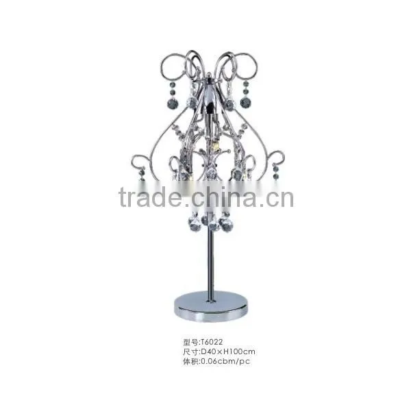 Newest energy conservation good table lamp,table top chandelier centerpieces for weddings