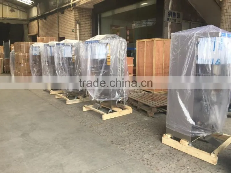 automatic beverage packing machine