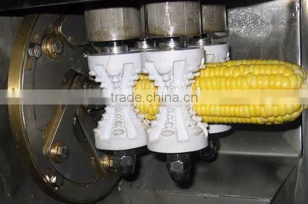 Hot selling automatic home use Sweet/Fresh corn thresher