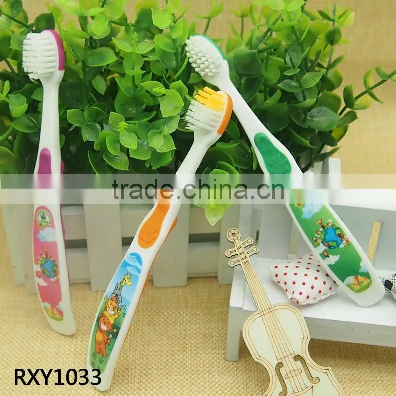the latest design of child toothbrun Csh in 2016 toothbrush manufacturer in China