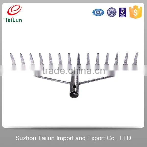 High quality 14 tines carbon steel stick root olive rake