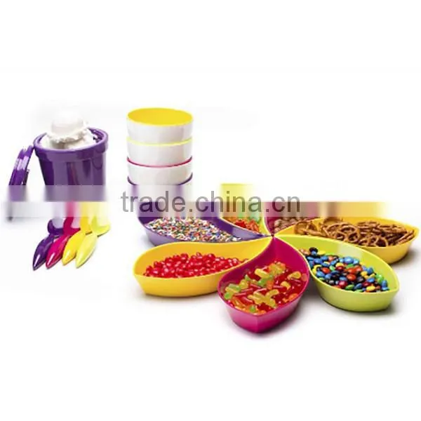 Custom Luna Medium Colander and Dew Bowl,1.5-quart White & Red plastic bowl manufacturer in china