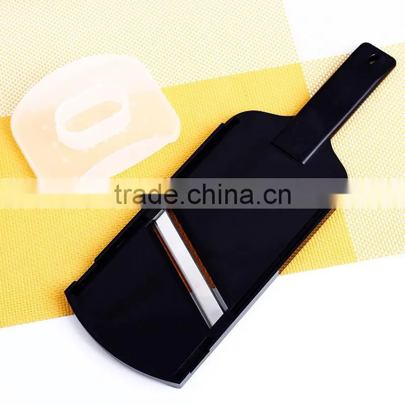 BKB14 PP handle vegetable peeler