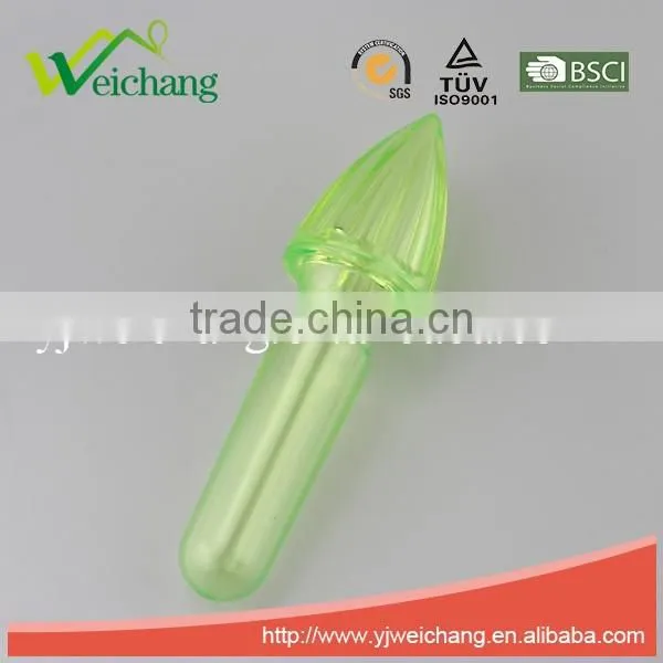 WCC215 Limes and Lemon Squeezer Manual Hand Held Orange Lime and Lemons Citrus Juicer Lemon Water Maker Fruit Wedge and Salad