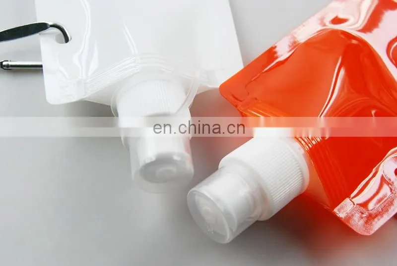 Promotional 750ml Foldable Water Bottle Collapsible Water Bottle 750ml