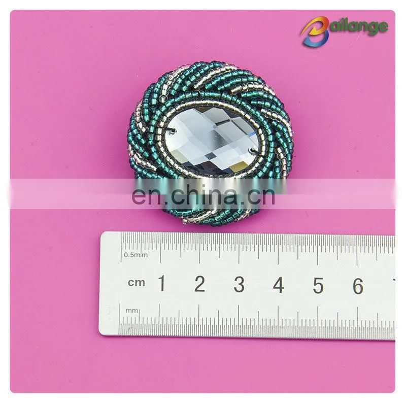 Wholesale fancy designer coat clothing buttons beaded buttons pin button for garment