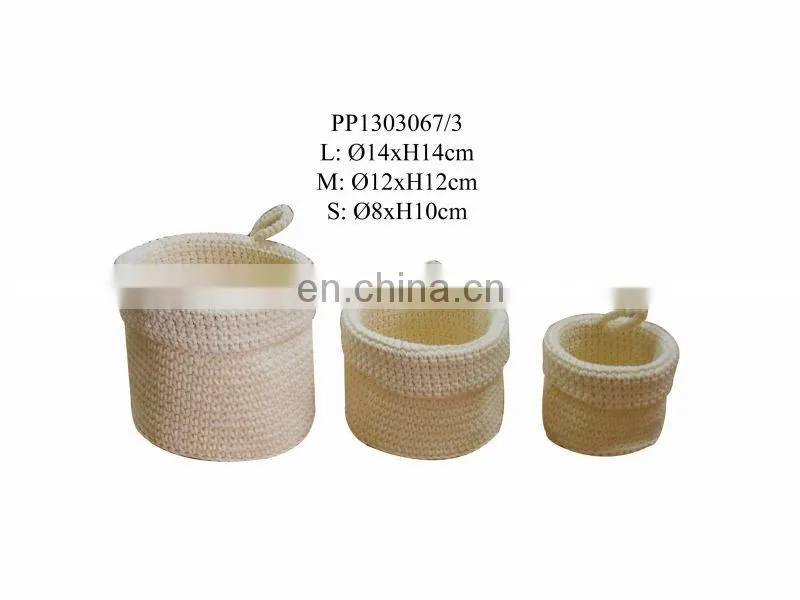 White PP Round baskets crocheted