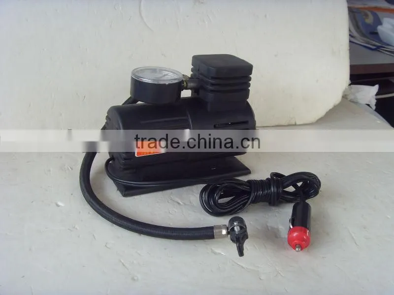 Air inflator with Cigarette Lighter Plug (WIN-703)
