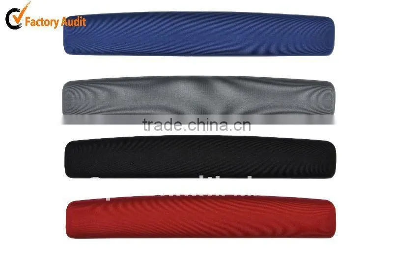 Gel wrist rest keyboard pad