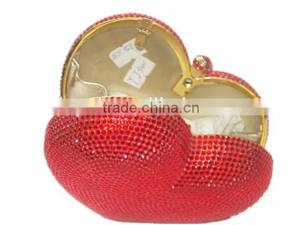 Latest fashion full diamond heart-shaped evening bag