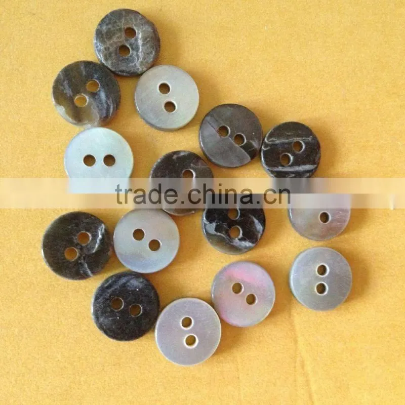 2017 China direct blacklip mop shell button factory