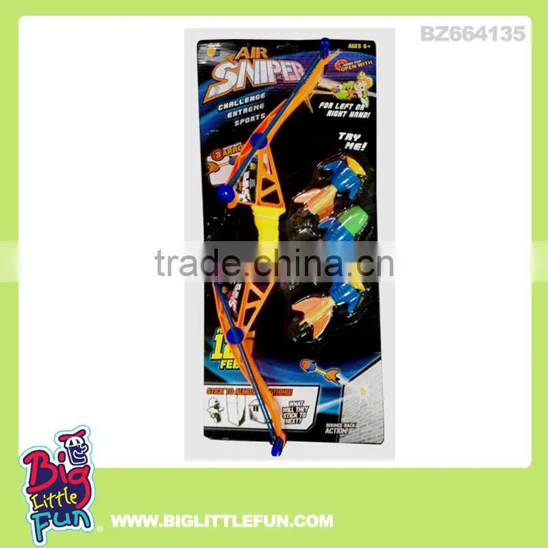 Shooting toy bow and arrow set