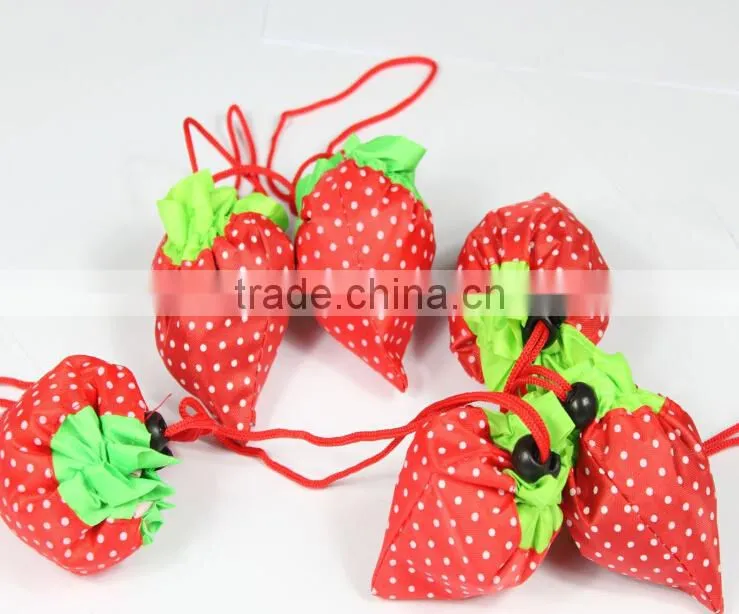Cheap foldable promotional strawberry bag for shopping