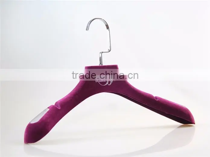CY-649 wedding dress velvet hanger plastic display hanger with flocking
